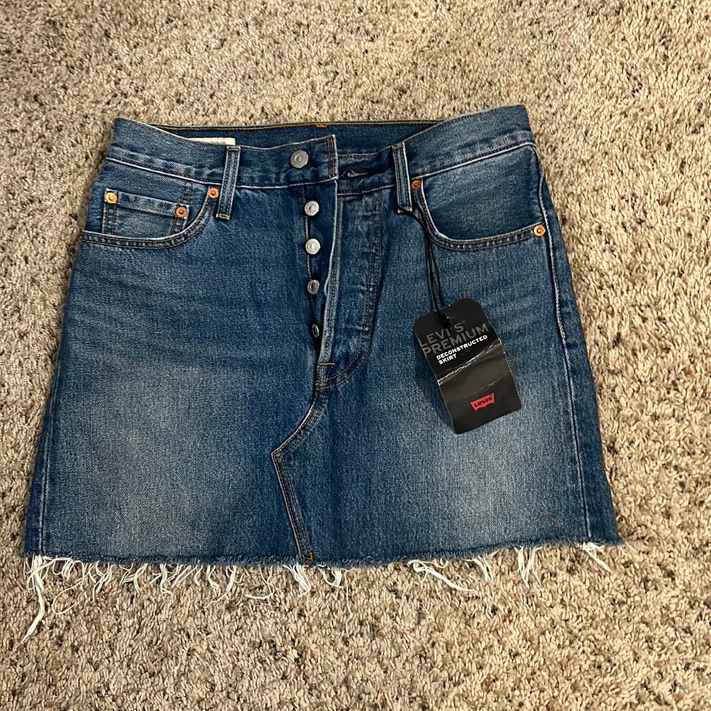 Levi’s high waist Jean skirt